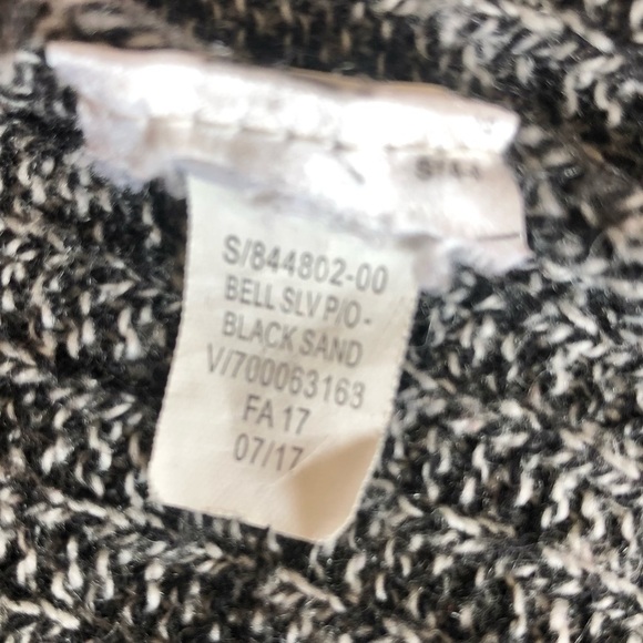 GAP Bell Sleeve Hoodie Tunic Extra Fine Merino Wool Blend Knit Sweater Small - Picture 6 of 7